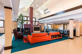residence inn fargo