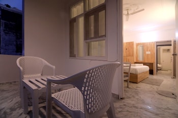 chakrah by hermitage