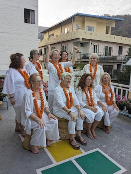 chakrah by hermitage