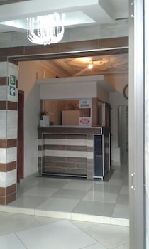 royal crown guesthouse