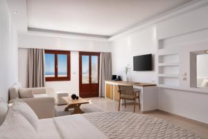 Splendour Resort,Firostefani>>Fira,5 star