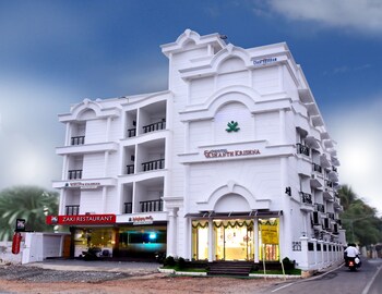 Hotel Vashanth Krishna,,3 star