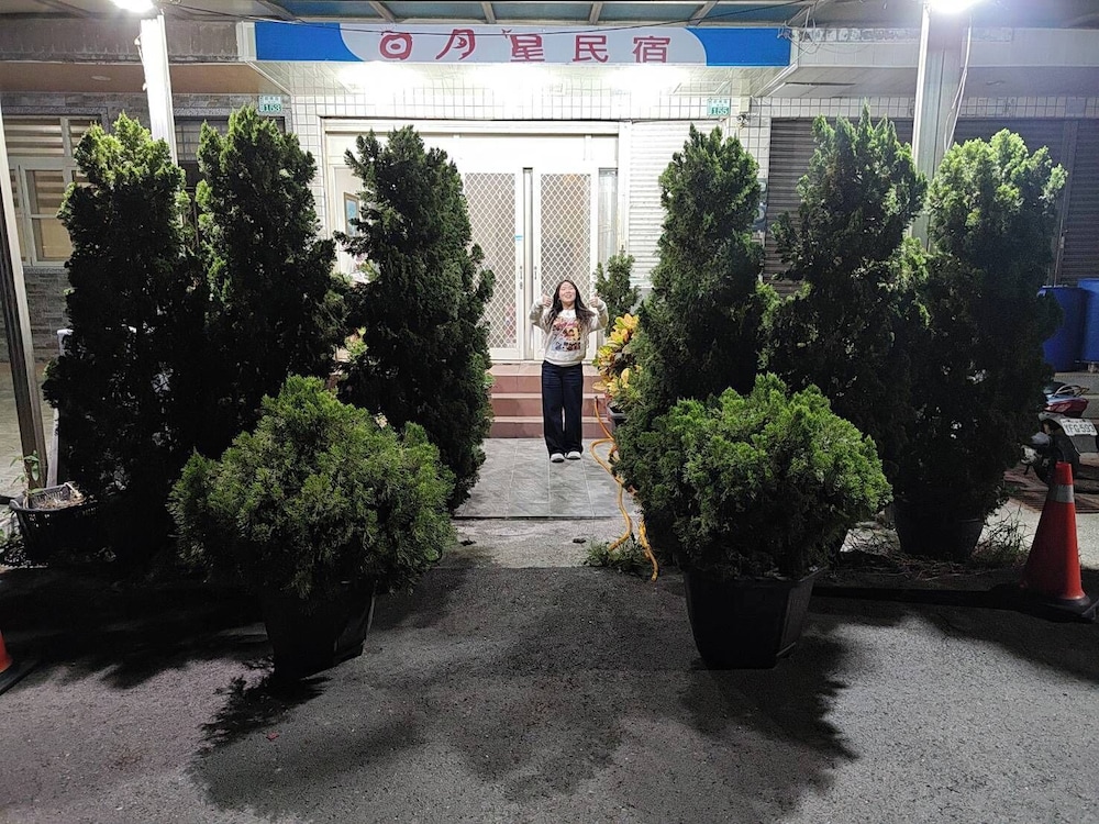 sun moon star hostel