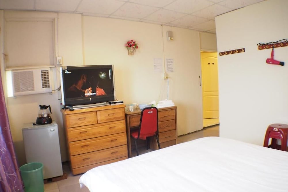 sun moon star hostel