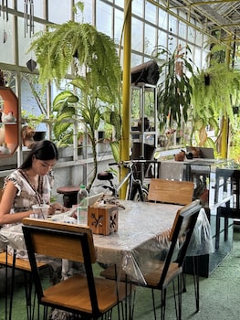 aunt and uncles house