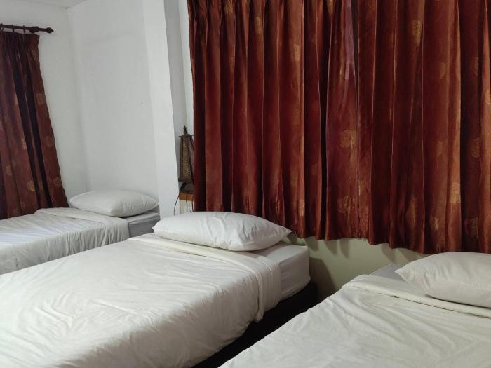 aunt and uncles house