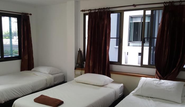 aunt and uncles house