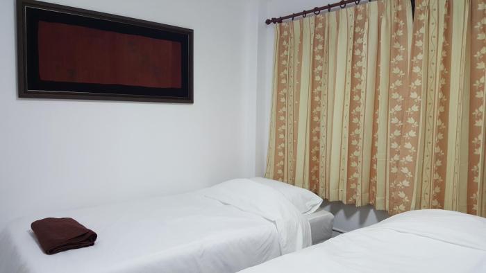 aunt and uncles house