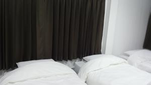 aunt and uncles house