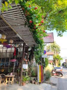 aunt and uncles house