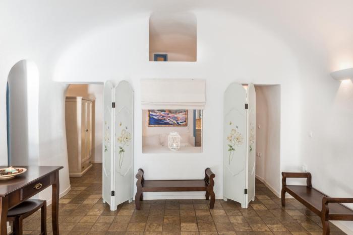 pantelia suites