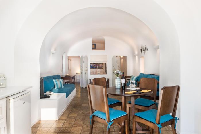 pantelia suites