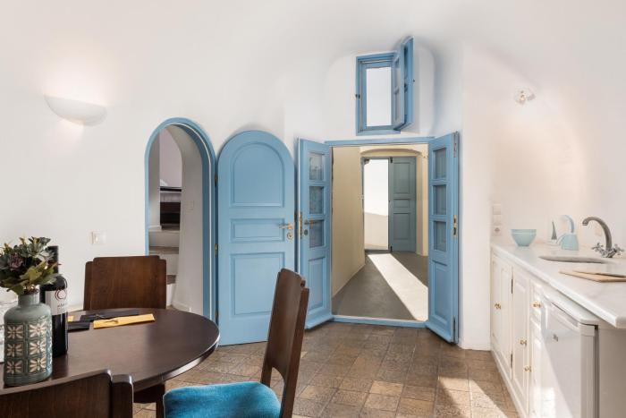 pantelia suites