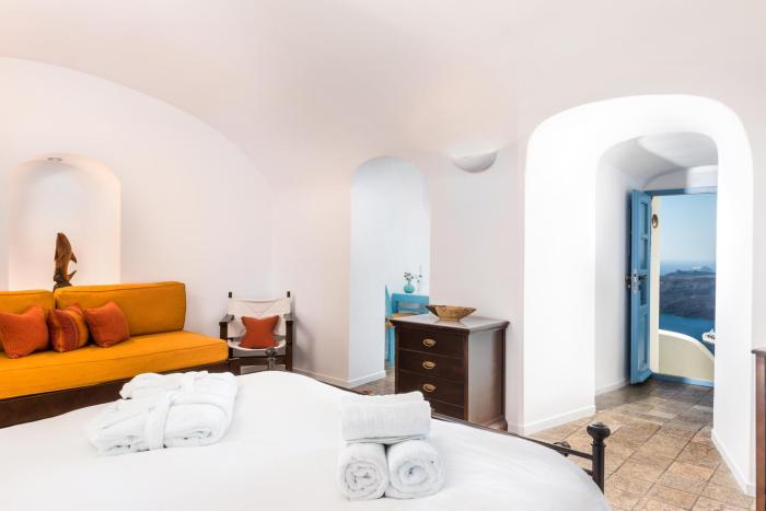pantelia suites