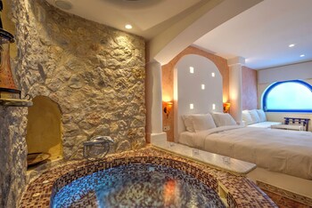 astarte suites