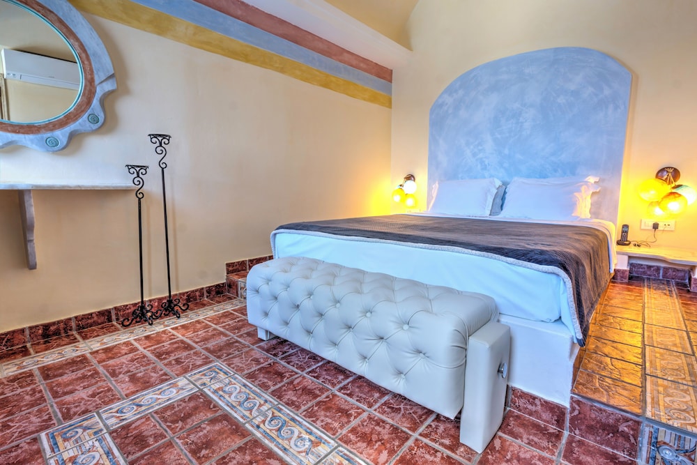 astarte suites