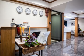 suthep home and hostel