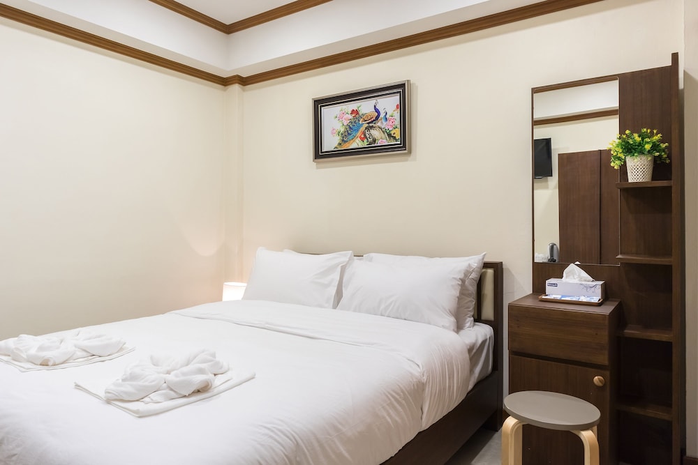 suthep home and hostel