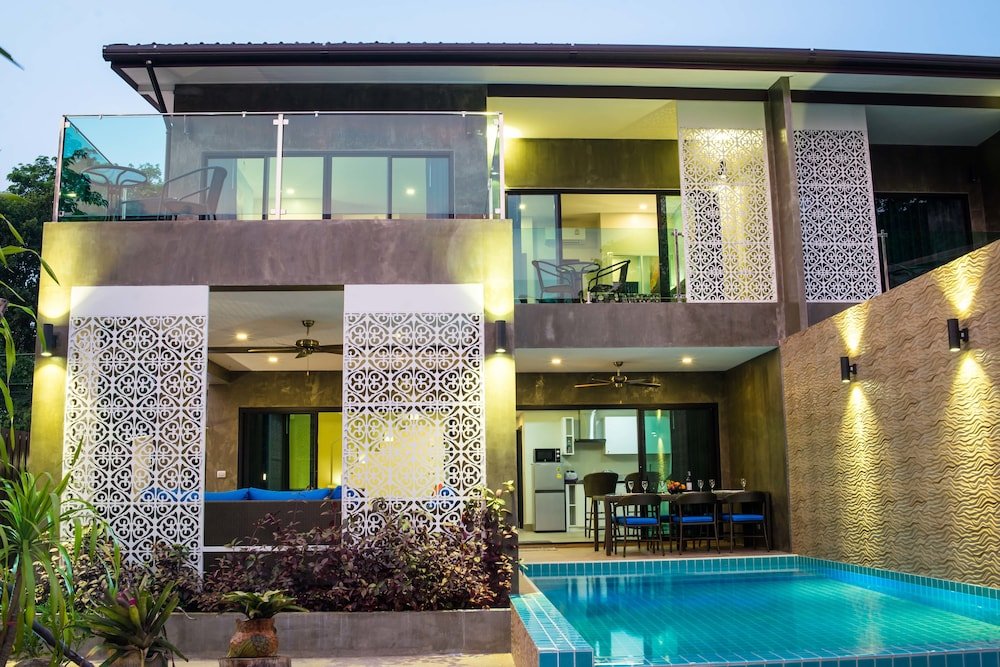 the pearl luxury pool villas