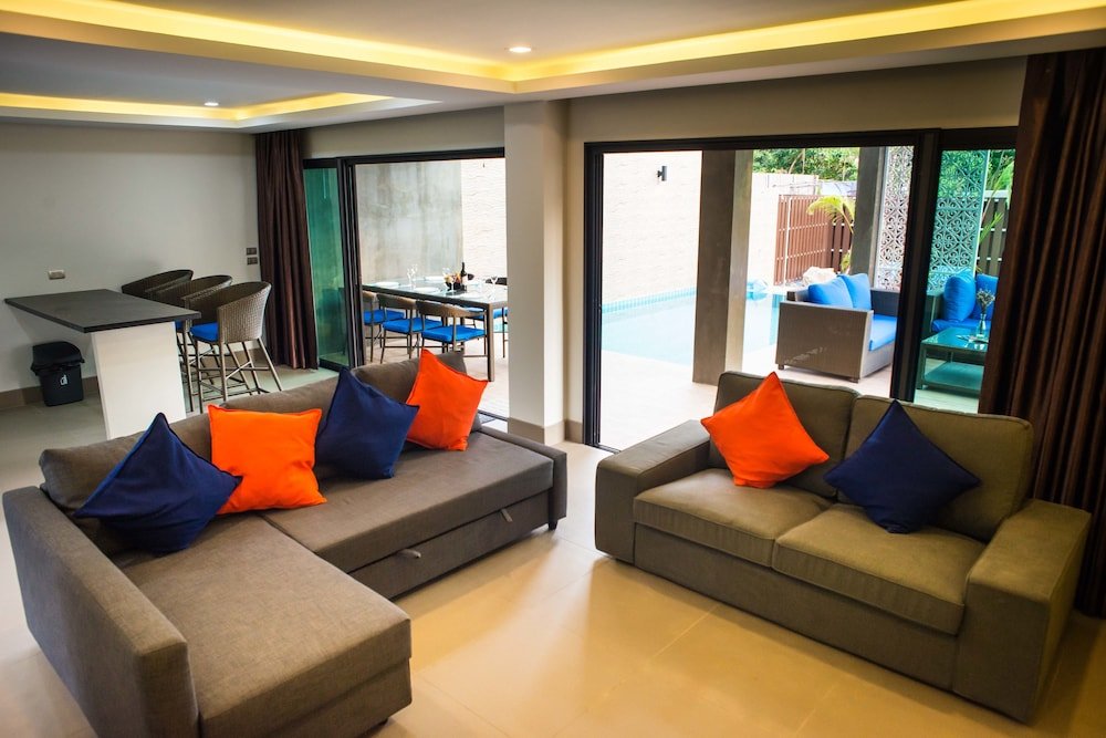 the pearl luxury pool villas
