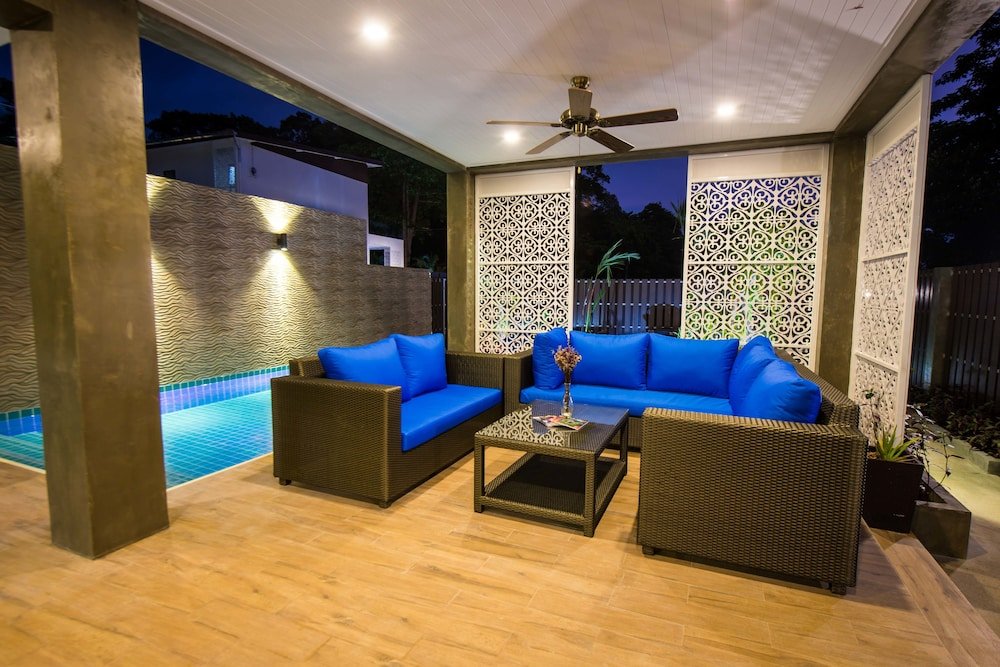 the pearl luxury pool villas