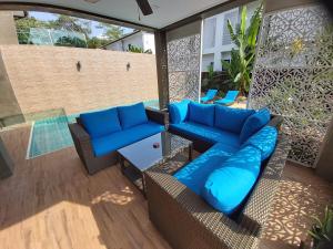 the pearl luxury pool villas