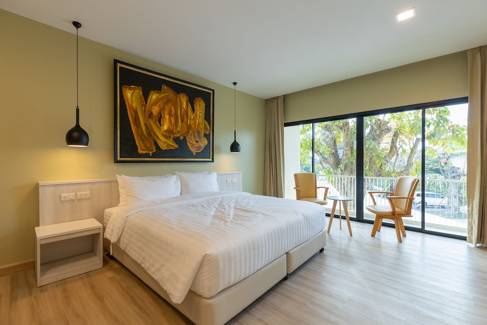 porestva hotel sriracha