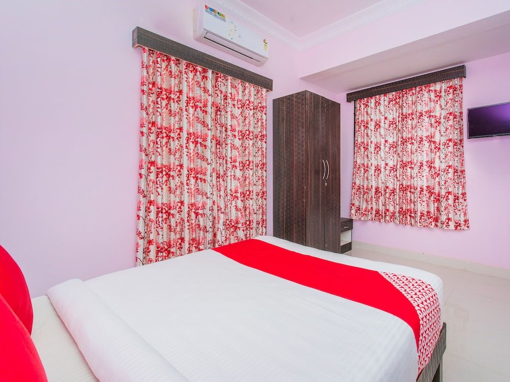 Brahma Inn,Uttarahalli,2 star
