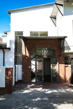 Zeederberg Corner,Cape Winelands>>Cape Town,0 star