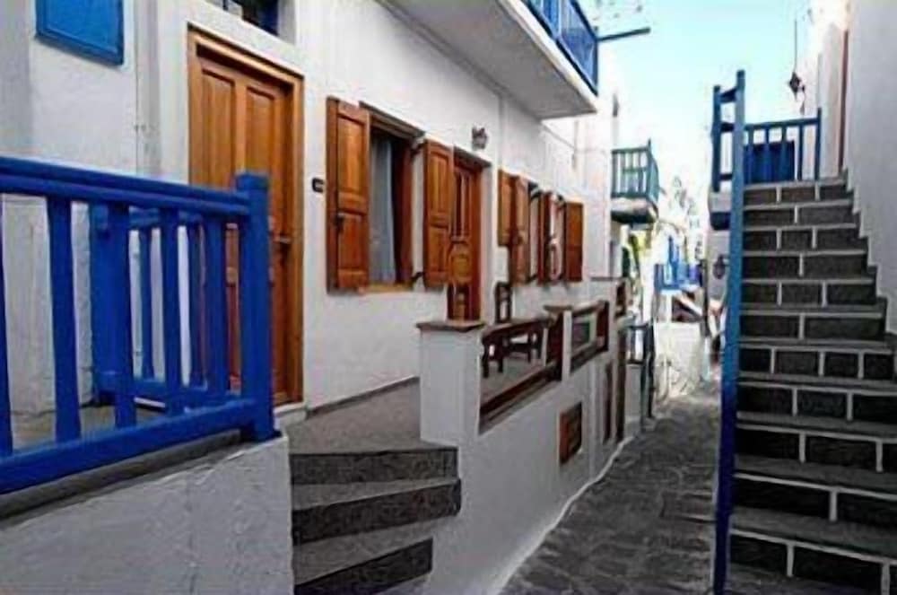 studio eleni