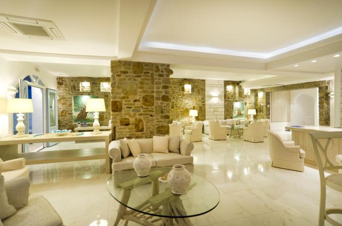 petinos beach hotel