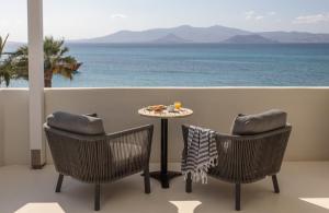 Iria Beach Art Hotel,Naxos>>Agia Anna,4 star