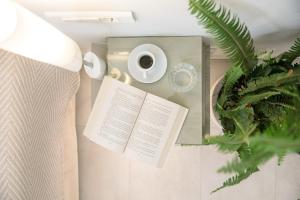 iria beach art hotel