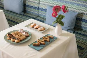 iria beach art hotel