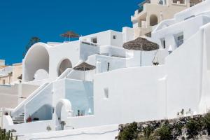 nomikos villas
