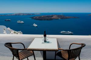 nomikos villas