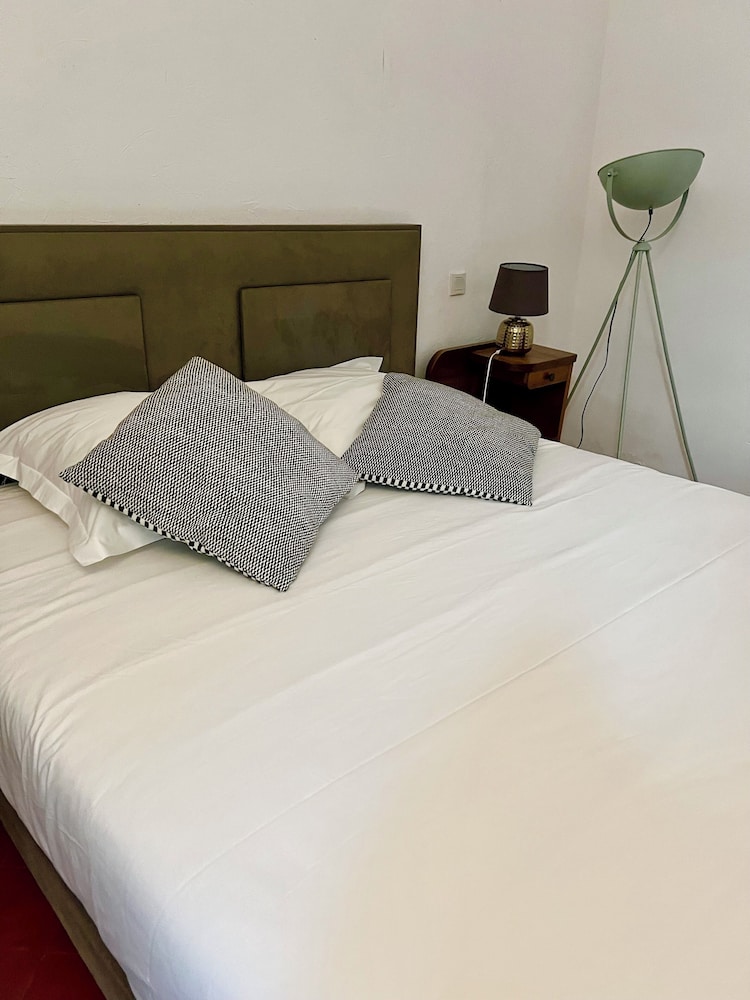 entre midi maison dhotes bandb