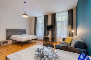 ea aparthotel melantrich