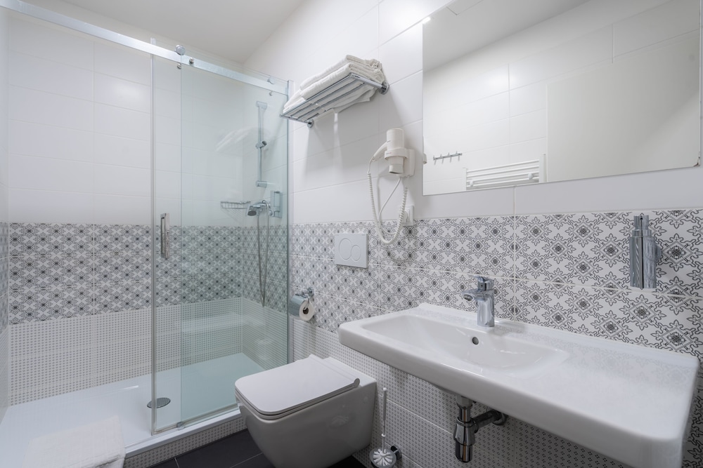 ea aparthotel melantrich