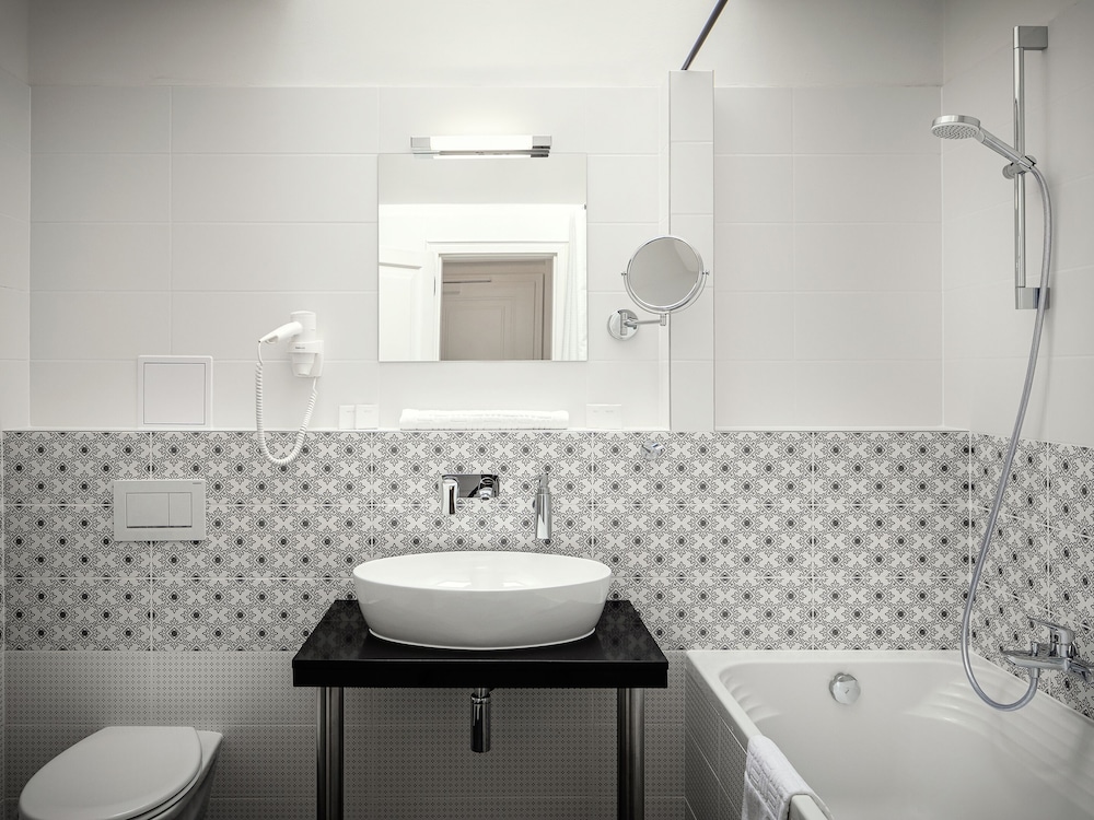 ea aparthotel melantrich