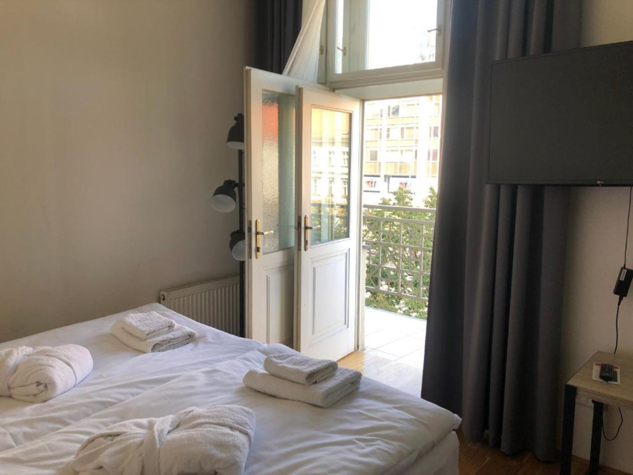 ea aparthotel melantrich