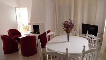 paros