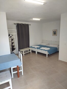 paros