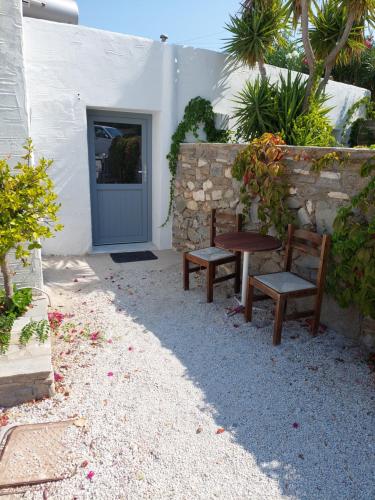 paros