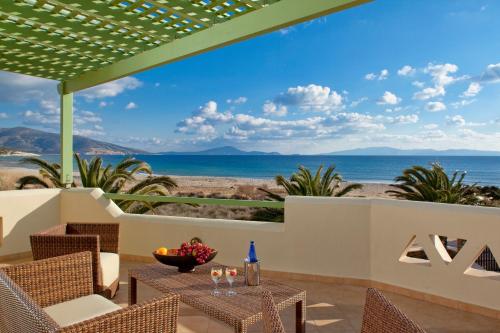 finikas hotel