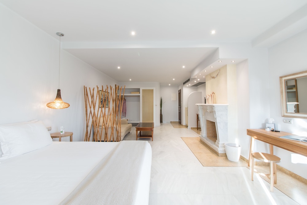 finikas hotel