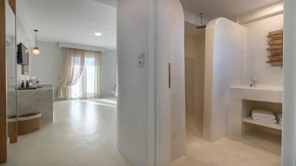 finikas hotel