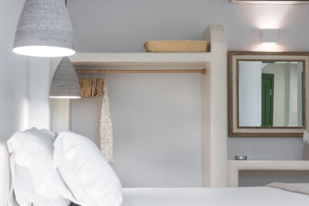 finikas hotel