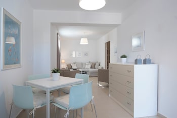 finikas hotel