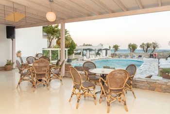 tinos